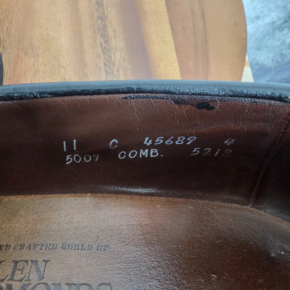 Allen Edmonds Bridgeton Loafers Mens 11 C Black Leather Brogue Kiltie Tassel USA